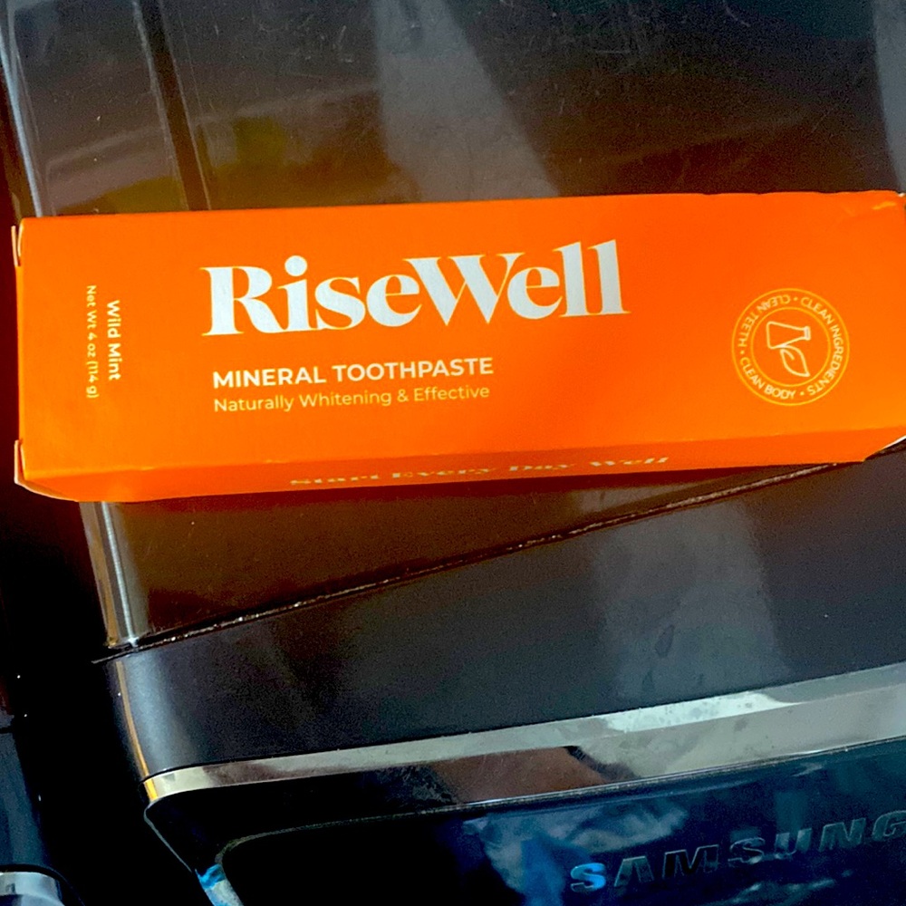 Risewell mineral toothpaste
